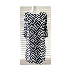 Everly Navy and White Patterned Dress